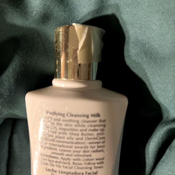 Sealed AGORA Code De Vie Purifying Cleansing Milk Cleanser - Picture 3 of 3